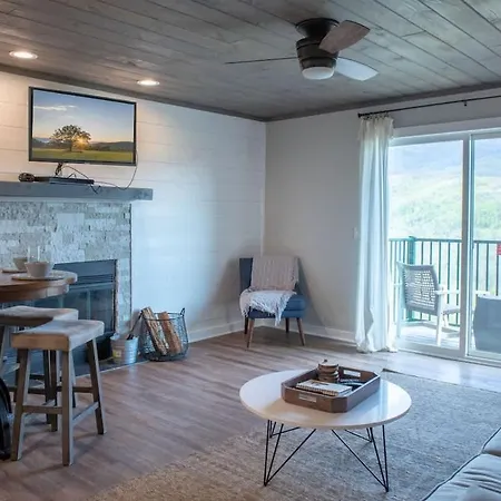 Modern Mountain Escape Villa